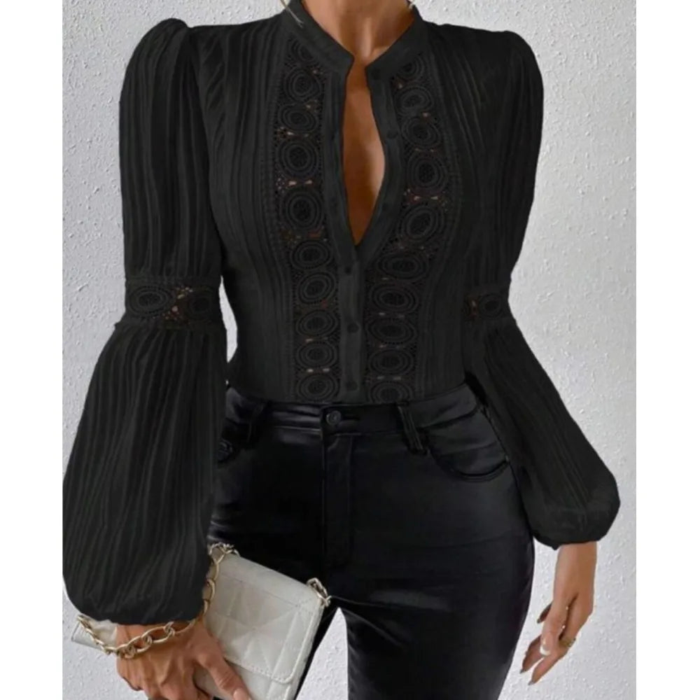 Blusa Elegante com Renda e Manga Bufante